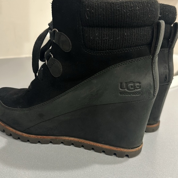 UGG boots - Picture 4 of 5